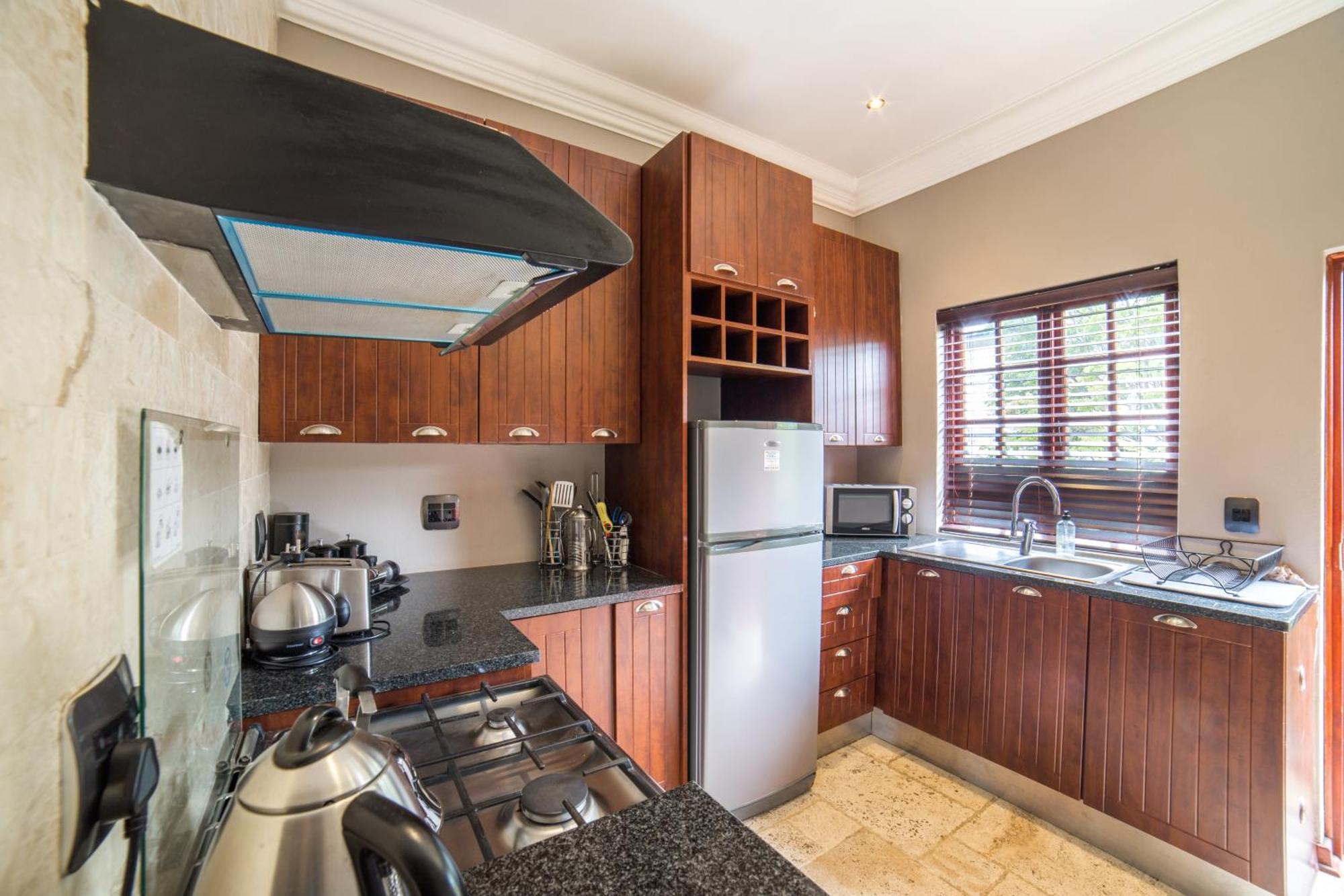 Tuareg Guest House Midrand Ngoại thất bức ảnh