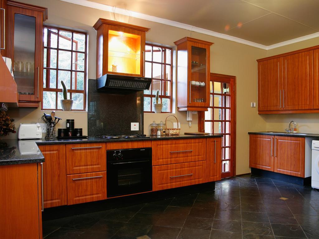 Tuareg Guest House Midrand Ngoại thất bức ảnh